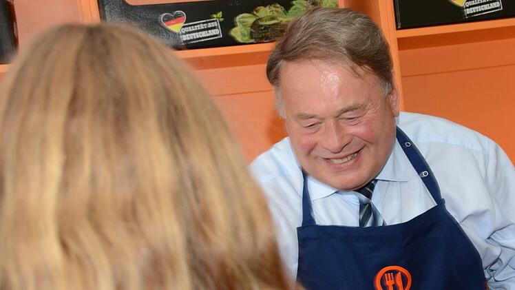 Minister Helmut Brunner zu Gast bei der Kulmbacher Tafel Foto: Dagmar Besand