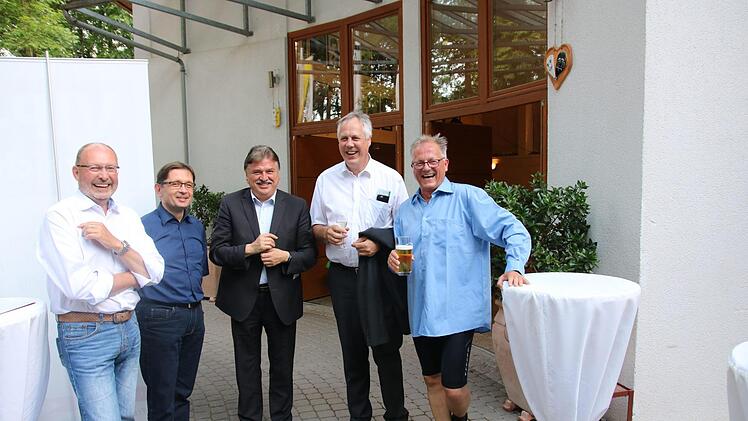 Begrüßung der Gäste zur BR-Lesernacht an der Naturbühne Trebgast  Foto: Jürgen Gärtner