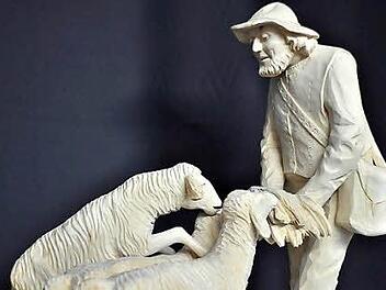 So sieht der Bildhauer Dieter Frank aus Milz einen fränkischen Schäfer in der entsprechenden Tracht. Foto: Hanns Friedrich