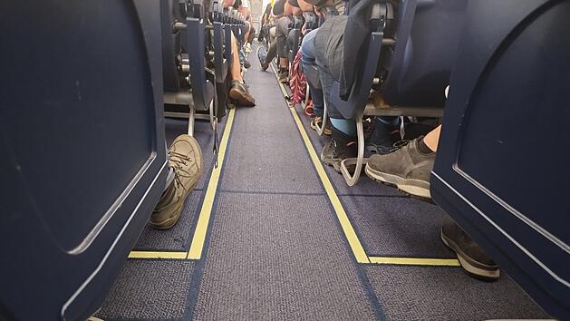 Flugzeug Symbol Gang