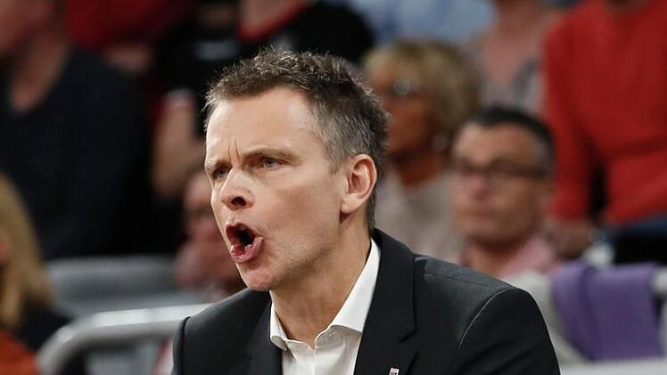 Positive Unterstützung vom Ende der Auswechselbank kommt bei den Spielen von Stefan Weissenböck. Foto: Daniel Löb
