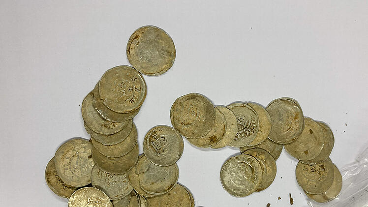 Eußenheim: Drei Schatzfunde innerhalb kürzester Zeit - "kurios"