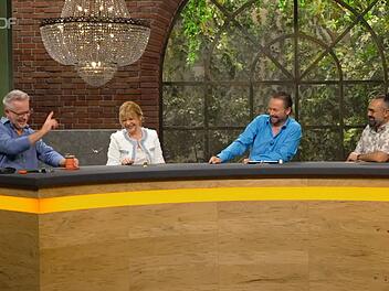 Ein fliegender Storch sorgte in der Freitagsausgabe f&uuml;r freudige Gesichter bei "Bares f&uuml;r Rares".