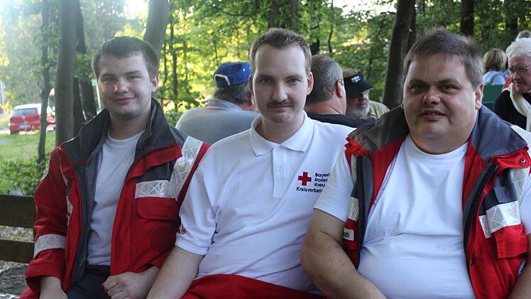 Helfer vom BRK Foto: Veronika Schadeck