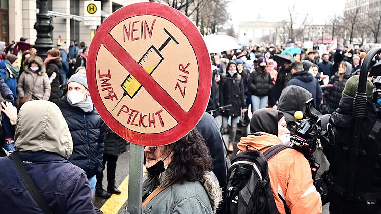 Landkreis Lichtenfels verhängt Allgemeinverfügung für Corona-Demonstrationen