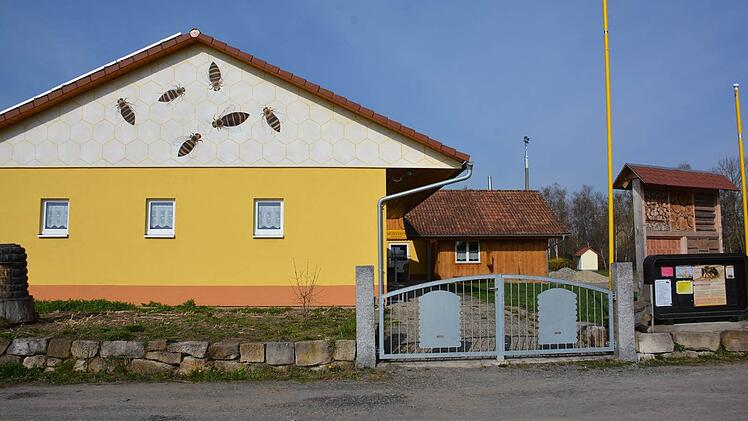 Bienenstock-Therapie in Bad Königshofen Foto: Hanns Friedrich