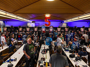 Lokalmatador gewinnt 5. Bamberger E-Dart-Meisterschaft