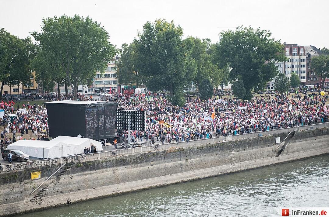 Demonstration gegen die Handelsabkommen