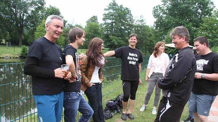 Letzte Besprechung bei den Stadtwerke-Piraten, ...