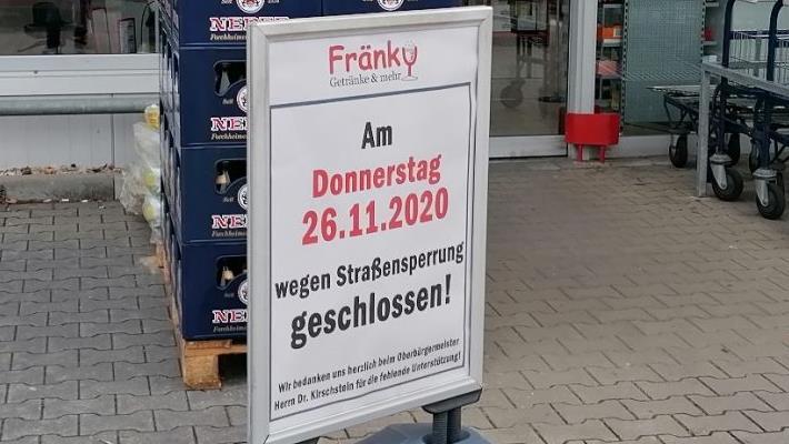 Das Schild vor dem Getränkemarkt in der Forchheimer Hans-Böckler-Straße. Foto: FT