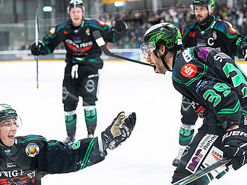 Irres Comeback: H&ouml;chstadter EC feiert Wiederauferstehung