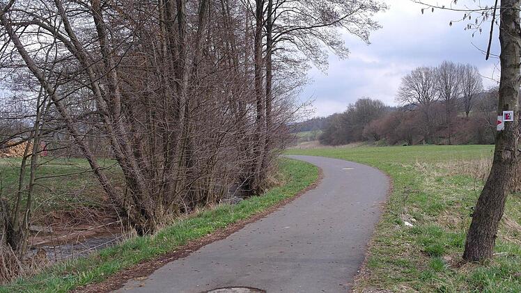 Fahrradwege im Winter zu räumen, habe keine Priorität. Dennoch wird in nächster Zeit festgelegt, welche für Wanderer geräumt werden sollen.