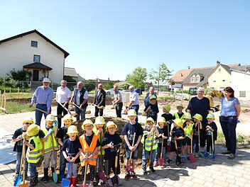 Schl&uuml;sselfeld: Spatenstich f&uuml;r neuen Kindergarten gesetzt - Er&ouml;ffnung f&uuml;r September 2024 geplant