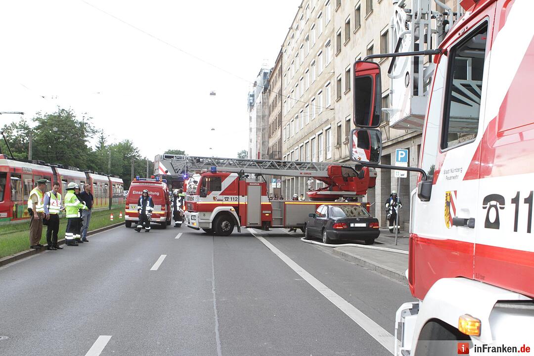 Feuerwehreinsatz nach Blitzeinschlag in Nürnberg