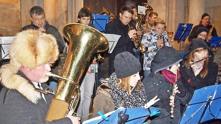 Weihnachtliche Weisen spielte der Musikverein Gößweinstein.  Foto: Thomas Weichert