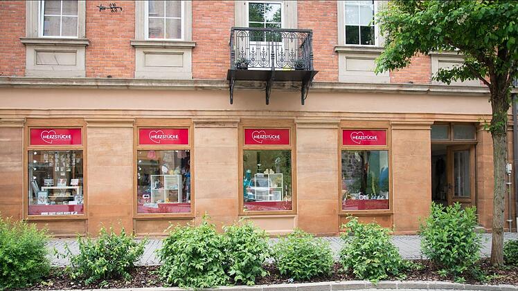 Kulmbach: Ladenbetreiberin wehrt sich gegen verletzenden Kommentar - "hat echt wehgetan"