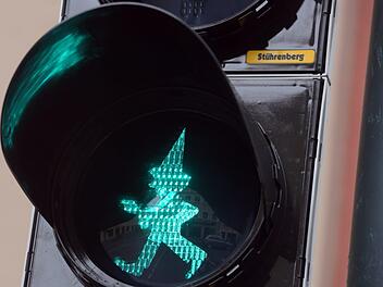 In Augsburg gibt es eine besondere Ampel, in Bamberg (noch) nicht. Foto: Stefan Puchner, dpa