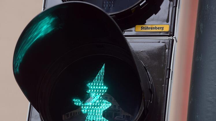 In Augsburg gibt es eine besondere Ampel, in Bamberg (noch) nicht. Foto: Stefan Puchner, dpa