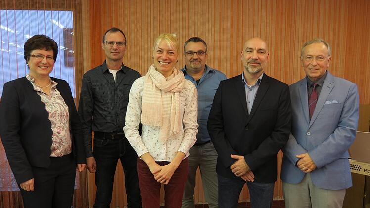 Bürgermeisterin Patricia Schießer (von links), Uwe Heinkel, Ilona Seufert, Dieter Stöhling, Dirk Zirwick und Dr. Jürgen Sobtzick,