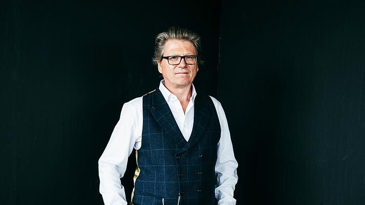 Politik-Professor Eir&iacute;kur Bergmann