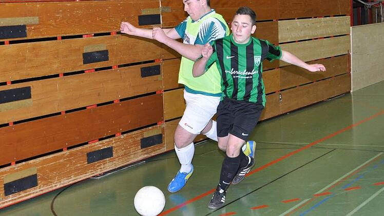 Die Hallenmeisterschaften bei den Junioren werden künftig nach den neuen FIFA-Regeln ausgetragen. Foto: Herbert Kalb