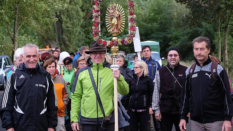 Wallfahrt der Thulbaer nach Retzbach  Foto: Gerd Schaar