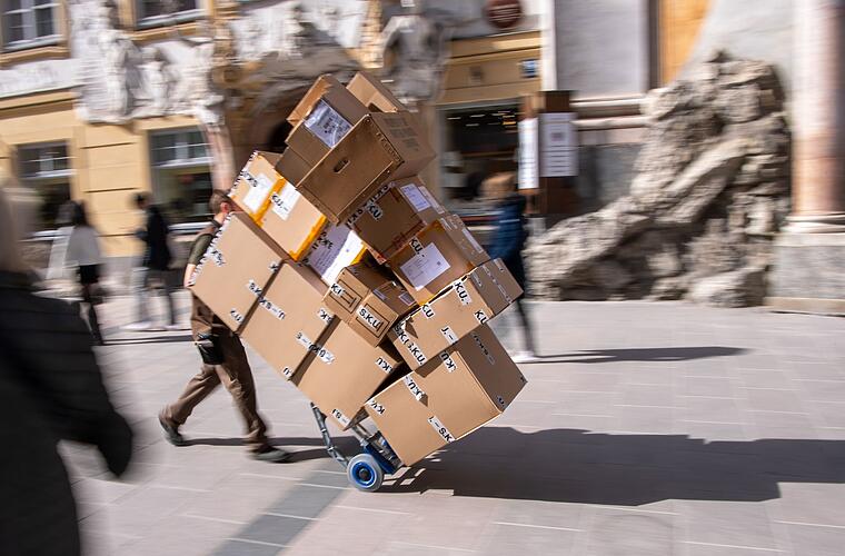 Umfrage: Paketboten müssen noch mehr schuften als zuvor