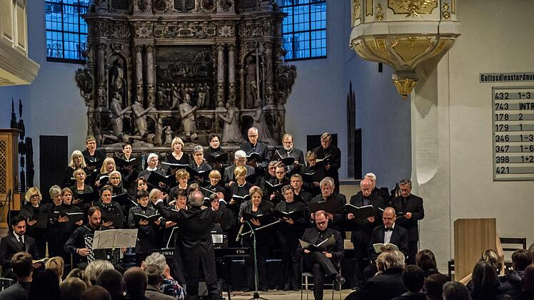 Die "Petite Messe solennelle" von Gioacchino Rossini erlebte eine eindringliche Aufführung in der Coburger Morizkirche.Foto: Jochen Berger