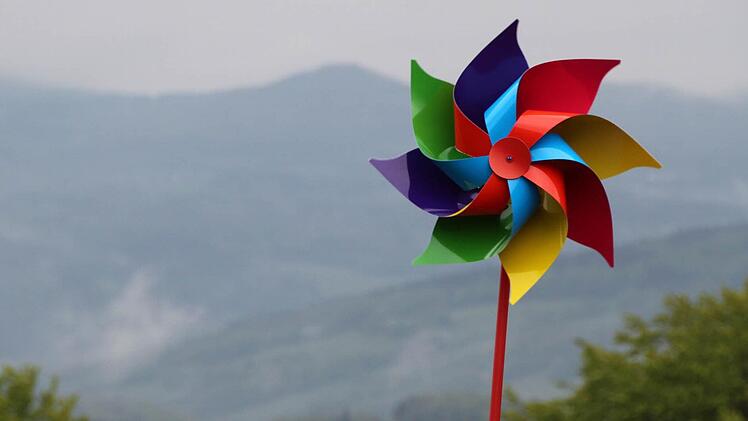 Noch ist die Rhön von Windkraft ausgeschlossen. Doch einige Leute wollen das ändern. Foto: Ulrike Müller