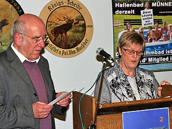 Alrun Lintner und Wolfgang Blümlein (links). Foto: Dieter Britz