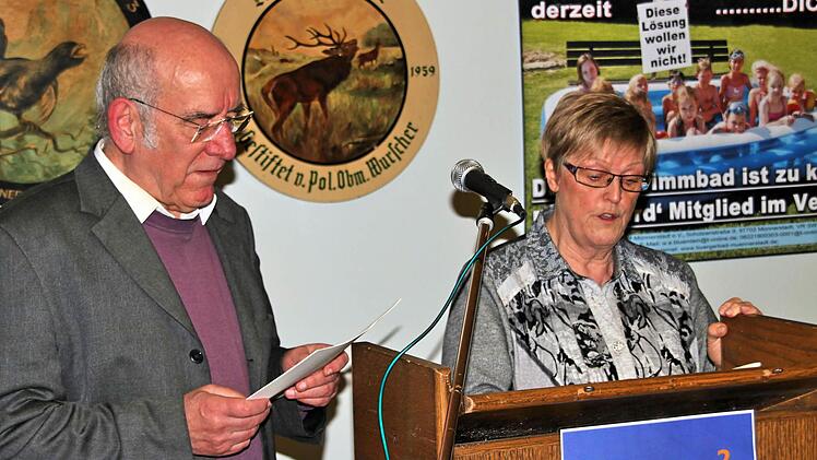 Alrun Lintner und Wolfgang Blümlein (links). Foto: Dieter Britz