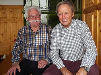 Peter Kraus (r.) mit Paul Schwegler  Foto: privat