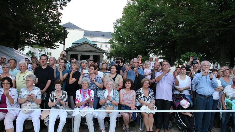 Eindrücke von Rakoczy-Ball und Gläser-Polonaise. Foto: Ralf Ruppert