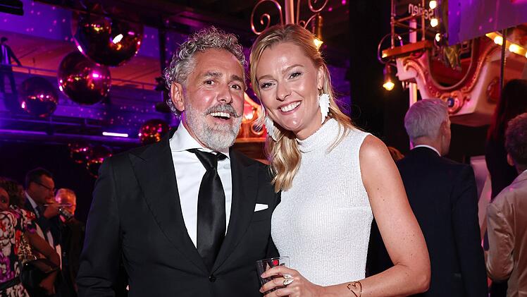 &Uuml;ber Hannes Arch lernte Miriam H&ouml;ller ihren neuen Pertner Roland Trettl kennen.