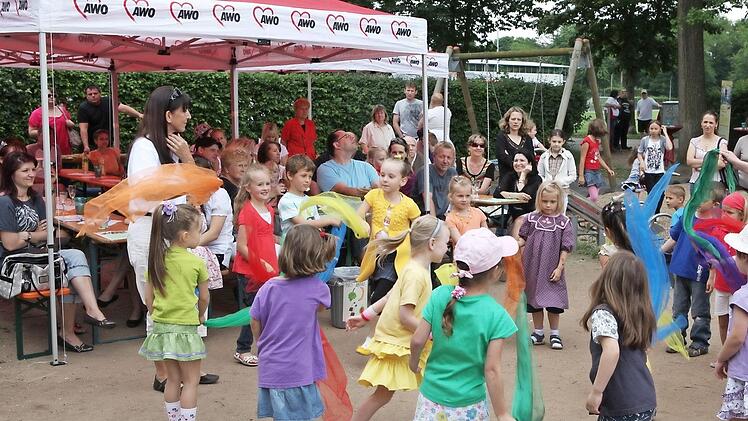 Sommerfest im Awo-Kindergarten: Die Stadt Bamberg sieht sich bei der Kinderbetreuung auf einem guten Weg. Foto: RiegerPress