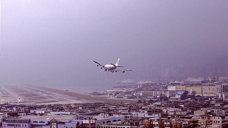 Flugzeug in Hongkong