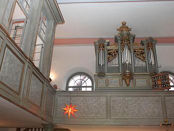 Hell und freundlich präsentiert sich der renovierte Innenraum der Kirche. Fotos: Evi Seeger