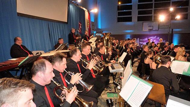 Musikverein Marktleugast Fotos: Werner Rei&szlig;aus