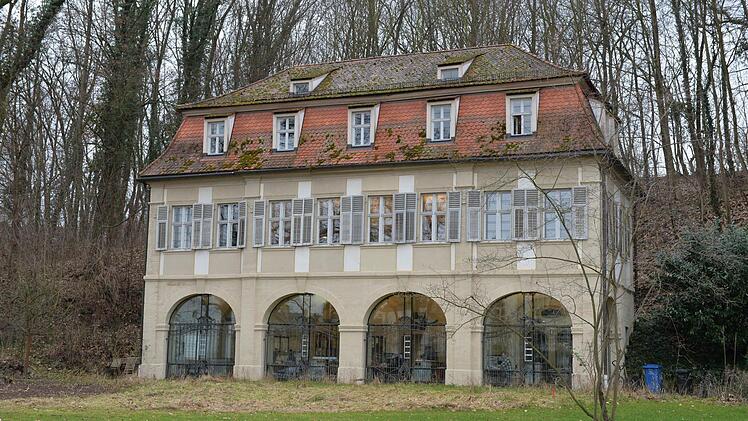 Das Fischerhofschlösschen i ist Sitz des bayerischen Instituts für alters- und demenzsensible Architektur. Foto: Ronald Rinklef