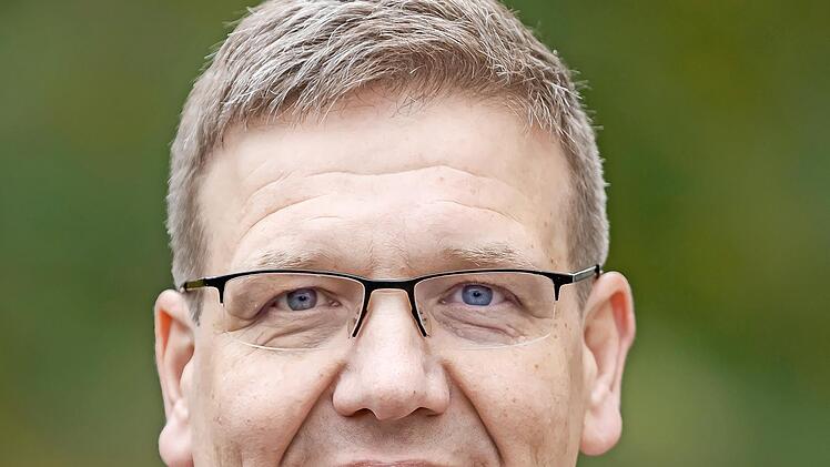 Steffen H&ouml;rtler wurde f&uuml;r weitere sechs Jahre als Landesvorsitzender der Sudetendeutschen Landsmannschaft gew&auml;hlt.