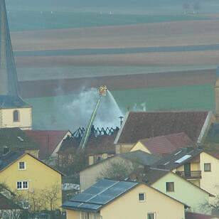 Gemeindehaus in Altenmuenster Ortskern niedergebrannt