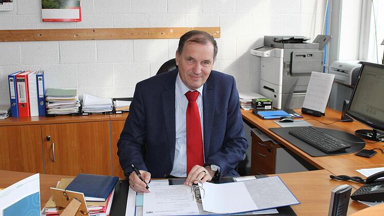 Schulleiter Erhard HerrmannFoto: Scbwind