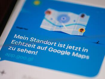 Teilen des Live-Standorts via Smartphone