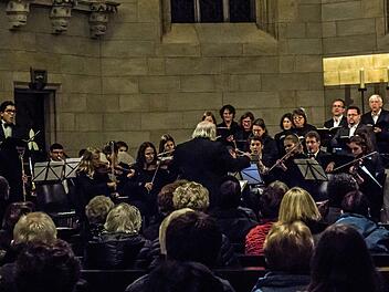 Regen Zusprach fand ein Konzert mit der "Cappella casimiriana" in St. Augustin.Foto: Jochen Berger