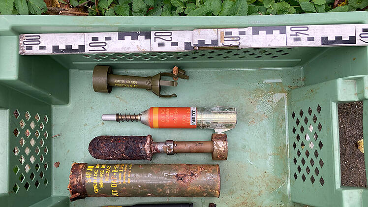 Polizei findet rund 300 Waffen im Haus eines Toten