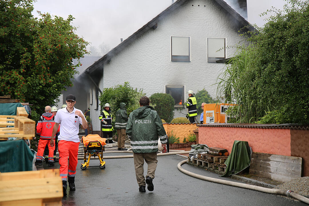 Kreis Hof: 44-Jährige bei Wohnhausbrand verletzt