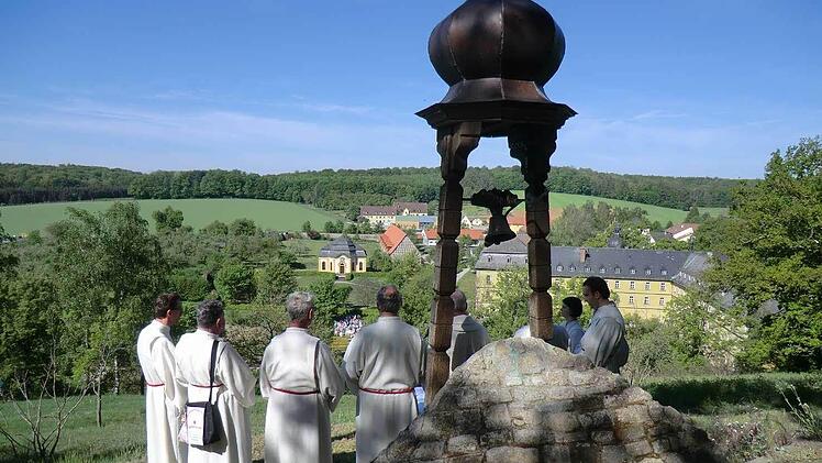 Auch 2013 wird es auf dem Petersberg über Maria Bildhausen wieder einen Gottesdienst geben. Foto: privat