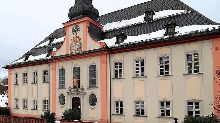 Die neue Arztpraxis öffnet am 1. Februar ihre Pforten. Sie residiert im altehrwürdigen Bürgerhospital, das mit Millionenaufwand restauriert wurde. Foto: Klaus Rößner