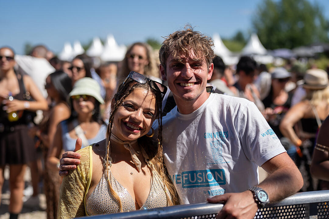 Mit vielen internationalen und nationalen Live-Acts.