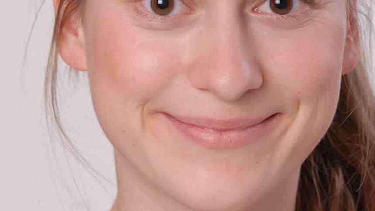 Liefert neben Thomas Spitzner die Texte: Poetry-Slammerin Clara Nielsen